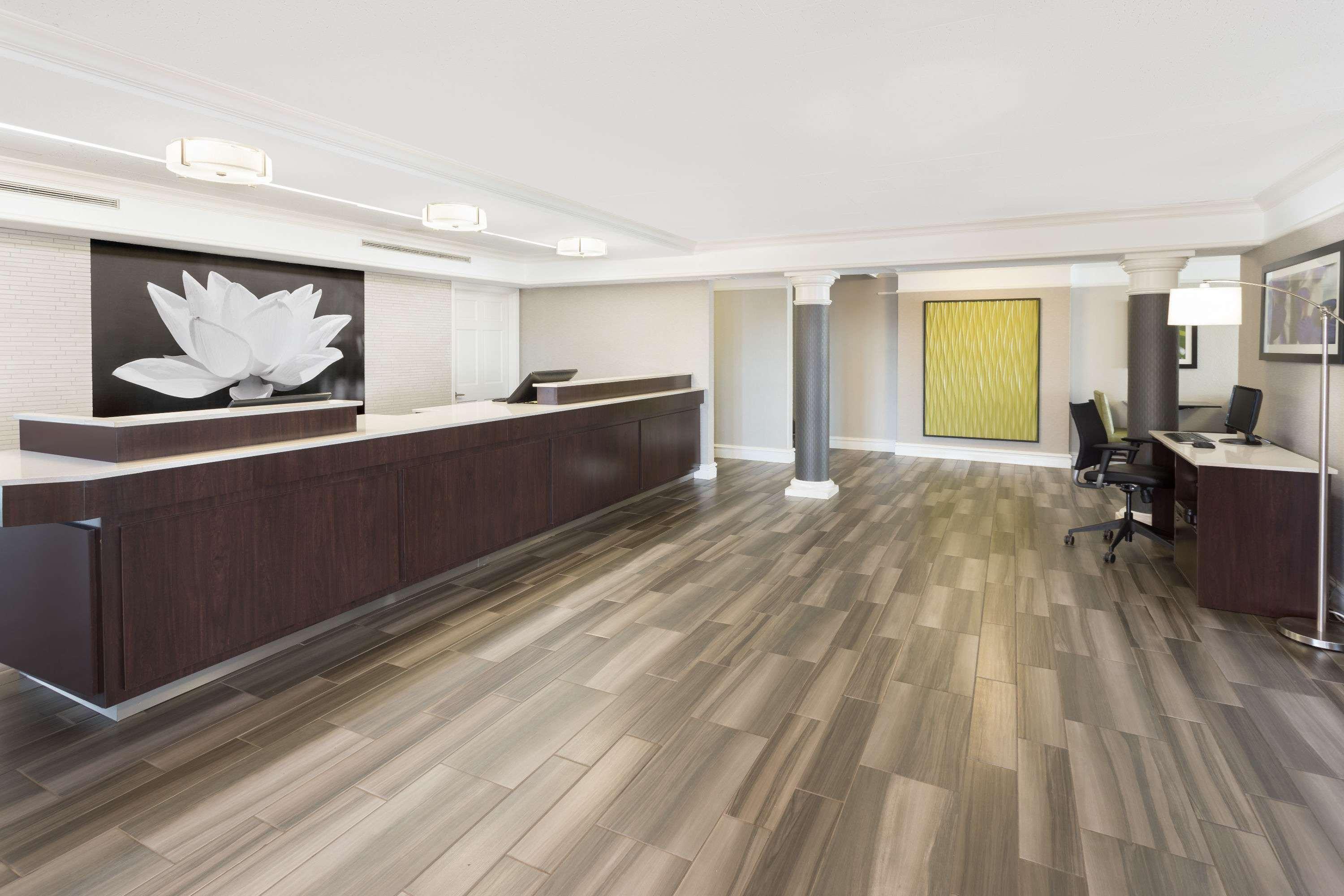 Baymont By Wyndham Greenville Woodruff Rd Kültér fotó