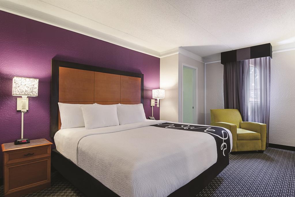 Baymont By Wyndham Greenville Woodruff Rd Kültér fotó